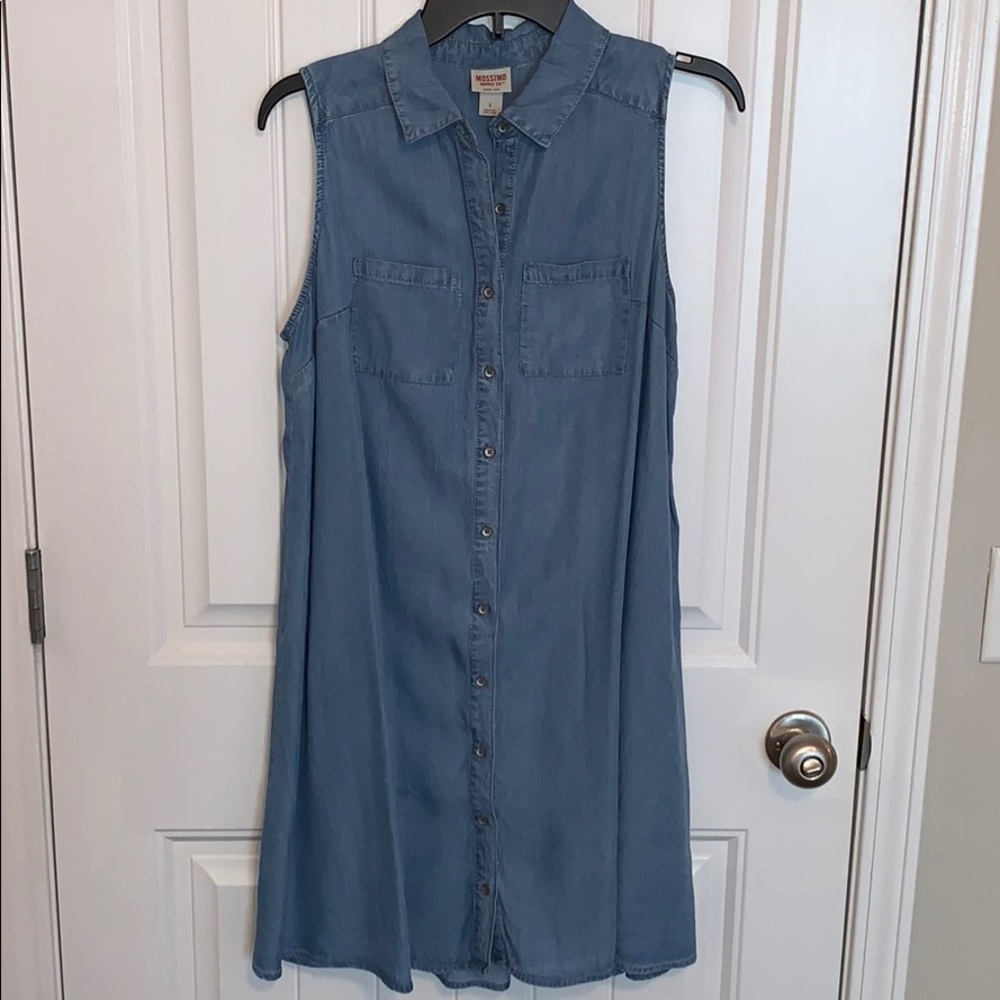 Button-up blue jean dress